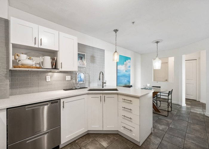 311 - 15621 Marine Drive, White Rock, BC V4B 1E1 |  Photo 48