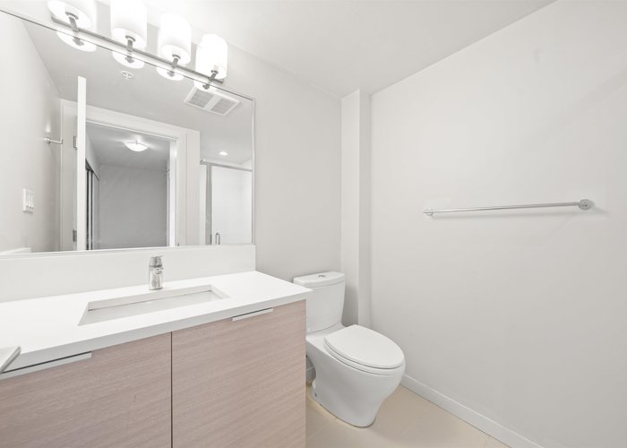 1801 - 13303 Central Avenue, Surrey, BC V3T 0K6 |  Photo 43
