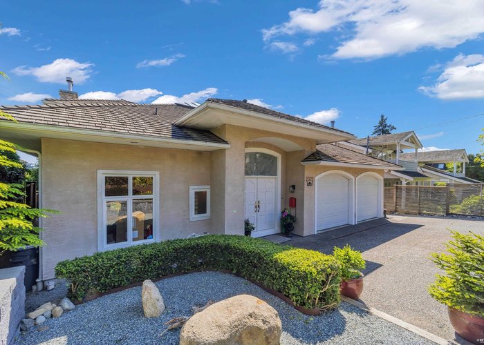 2322 Lawson Avenue, West Vancouver, BC V7V 2E6 |  Photo 38