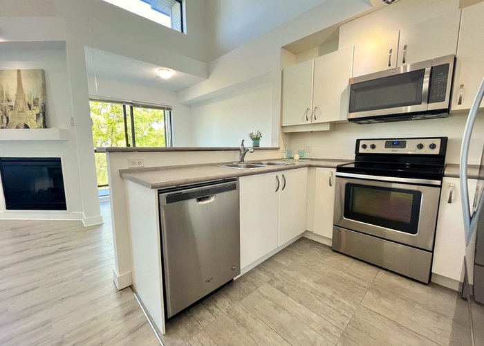434 - 10838 City Parkway, Surrey, BC V3T 5X9 |  Photo 37