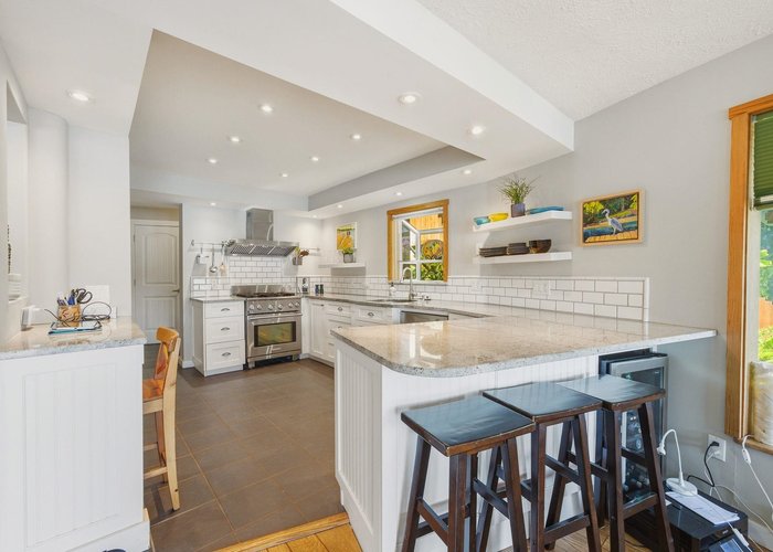 2848 Panorama Drive, North Vancouver, BC V7G 1V6 |  Photo 45
