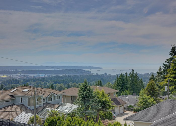 3821 Lonsdale Avenue, North Vancouver, BC V7N 3K8 |  Photo 42