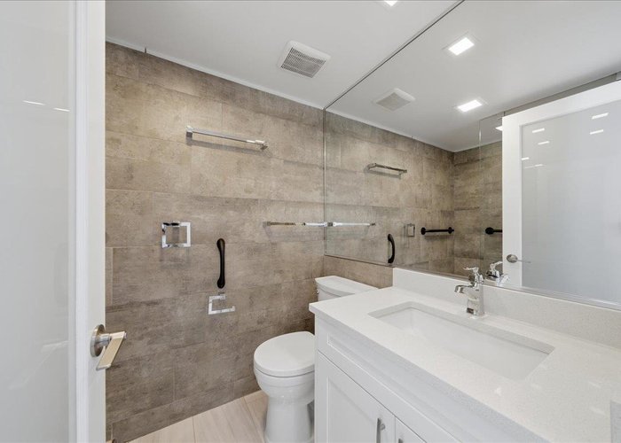 802 - 1251 Cardero Street, Vancouver, BC V6G 2H9 |  Photo 58