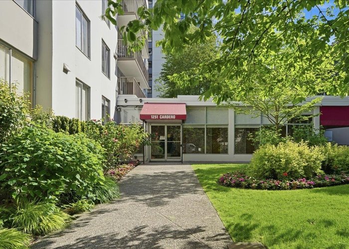 802 - 1251 Cardero Street, Vancouver, BC V6G 2H9 |  Photo 37