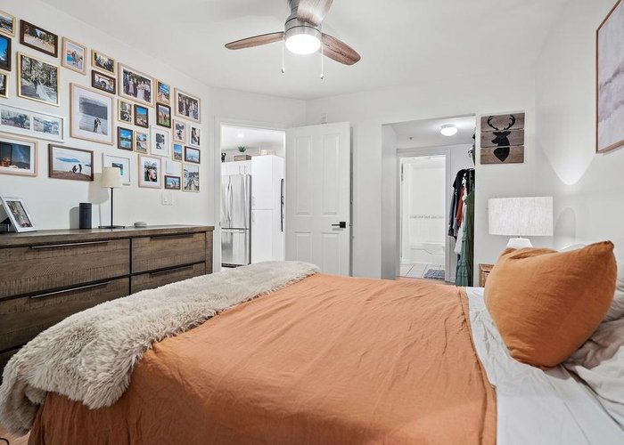 C2 - 332 Lonsdale Avenue, North Vancouver, BC V7M 3M5 |  Photo 40