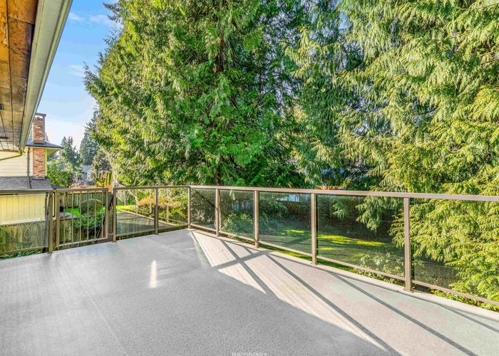 1110 Lodge Road, North Vancouver, BC V7R 1W8 |  Photo 50