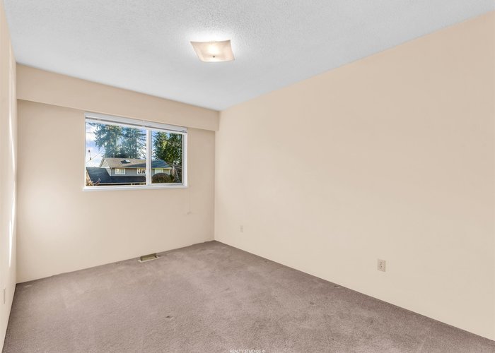 1110 Lodge Road, North Vancouver, BC V7R 1W8 |  Photo 58