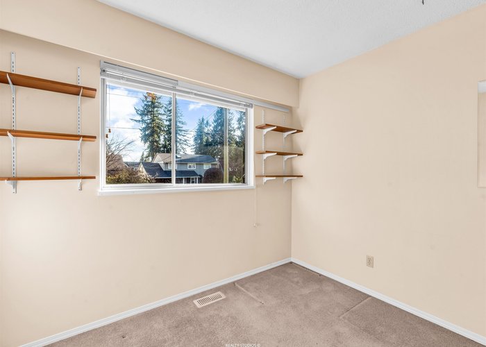 1110 Lodge Road, North Vancouver, BC V7R 1W8 |  Photo 59
