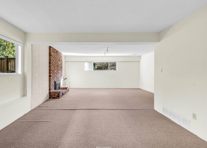 1110 Lodge Road, North Vancouver, BC V7R 1W8 |  Photo 64