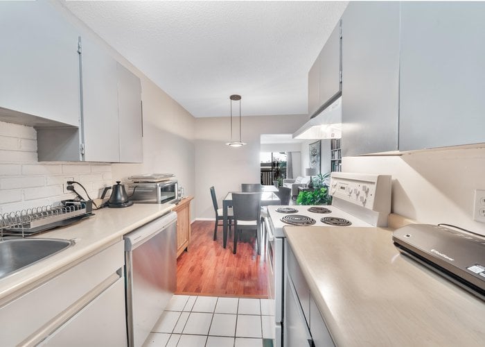 203 - 211 3RD Street, North Vancouver, BC V7M 1E9 |  Photo 17