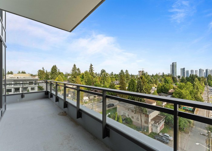 802 - 13675 107A Avenue, Surrey, BC V3T 0X3 |  Photo 40