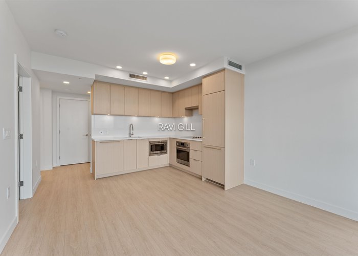 3012 - 13675 107A Avenue, Surrey, BC V3T 0X3 |  Photo 17