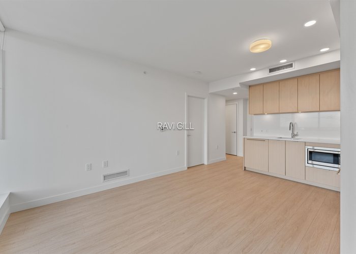 3012 - 13675 107A Avenue, Surrey, BC V3T 0X3 |  Photo 18