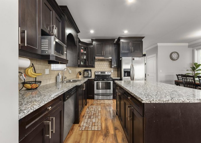 15032 60 Avenue, Surrey, BC V3S 5X6 |  Photo 42