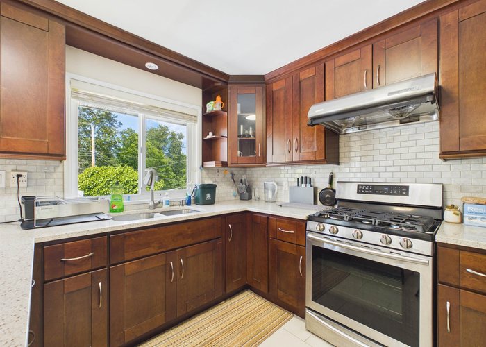 6119 Service Street, Burnaby, BC V5H 1V7 |  Photo 26