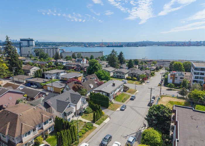 230 St. Patricks Avenue, North Vancouver, BC V7L 3N4 |  Photo 42