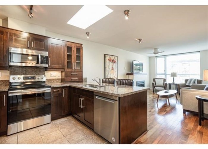 303 - 15777 Marine Drive, White Rock, BC V4B 1E5 |  Photo 4