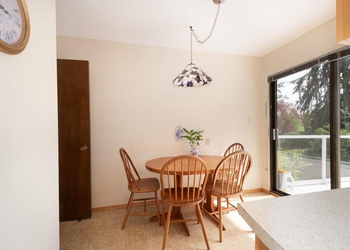 4057 Violet Street, North Vancouver, BC V7G 1E4 |  Photo 54