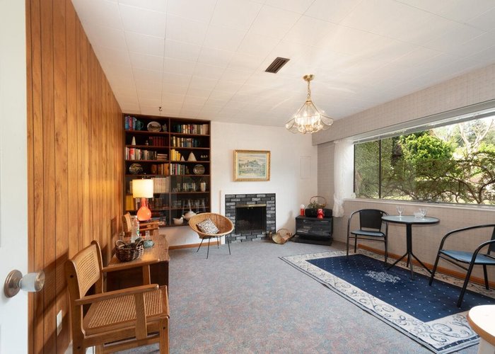 4057 Violet Street, North Vancouver, BC V7G 1E4 |  Photo 62