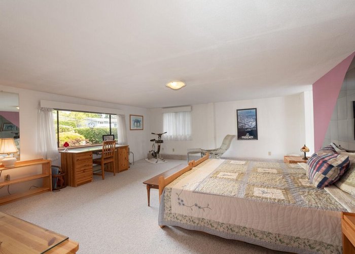 4057 Violet Street, North Vancouver, BC V7G 1E4 |  Photo 64