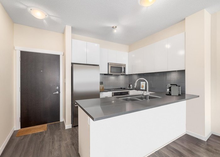 515 - 2665 Mountain Highway, North Vancouver, BC V7J 0A8 |  Photo 32