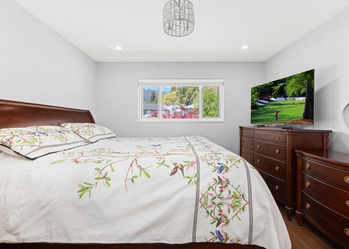 219 26TH Street, North Vancouver, BC V7N 1A7 |  Photo 50