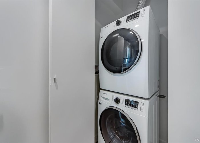 1312 - 13745 George Junction, Surrey, BC V3T 0V8 |  Photo 19