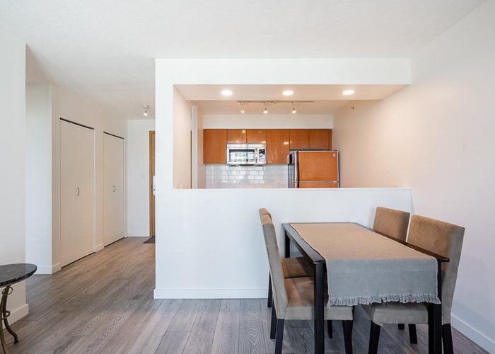 1803 - 1200 Georgia Street, Vancouver, BC V6E 4R2 |  Photo 38