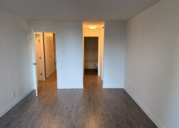 303 - 6540 Burlington Avenue, Burnaby, BC V5H 4G3 |  Photo 12