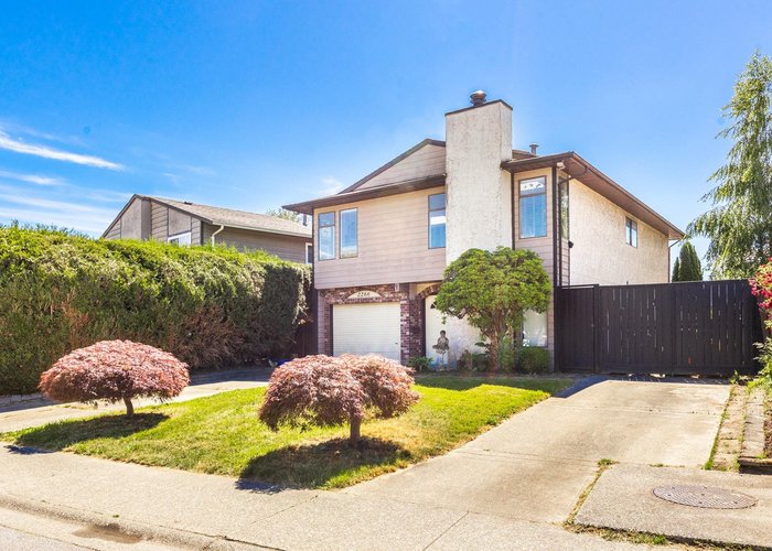 2266 Willoughby Way, Langley, BC V2Y 1C1 |  Photo 35