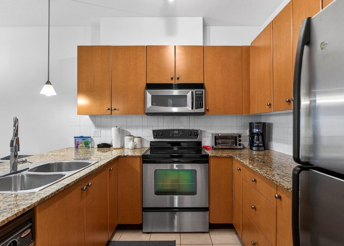 121 - 15385 101A Avenue, Surrey, BC V3R 0B4 |  Photo 44