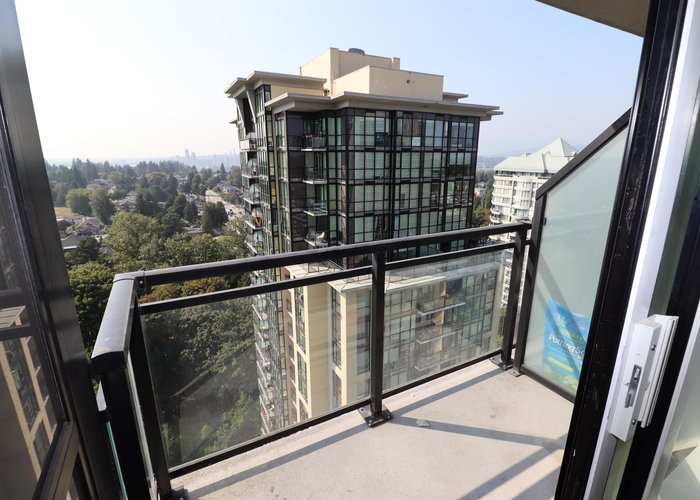 1906 - 10777 University Drive, Surrey, BC V3T 0E6 |  Photo 37