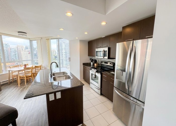 1602 - 1212 Howe Street, Vancouver, BC V6Z 2M9 |  Photo 14