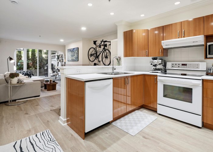 114 - 155 3RD Street, North Vancouver, BC V7L 1E5 |  Photo 34