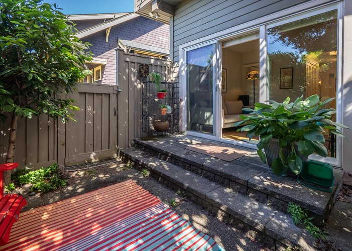 2413 5TH Avenue, Vancouver, BC V6K 1S7 |  Photo 29