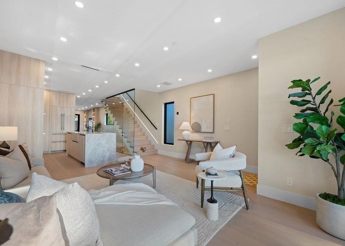 504 5TH Street, North Vancouver, BC V7L 1M4 |  Photo 48