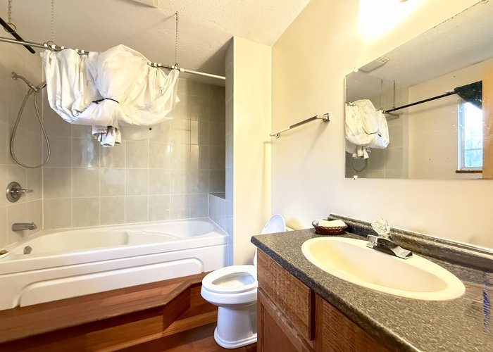 18572 76 Avenue, Surrey, BC V4N 3G5 |  Photo 29