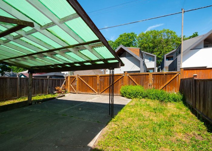 4131 16TH Avenue, Vancouver, BC V6R 3E4 |  Photo 65