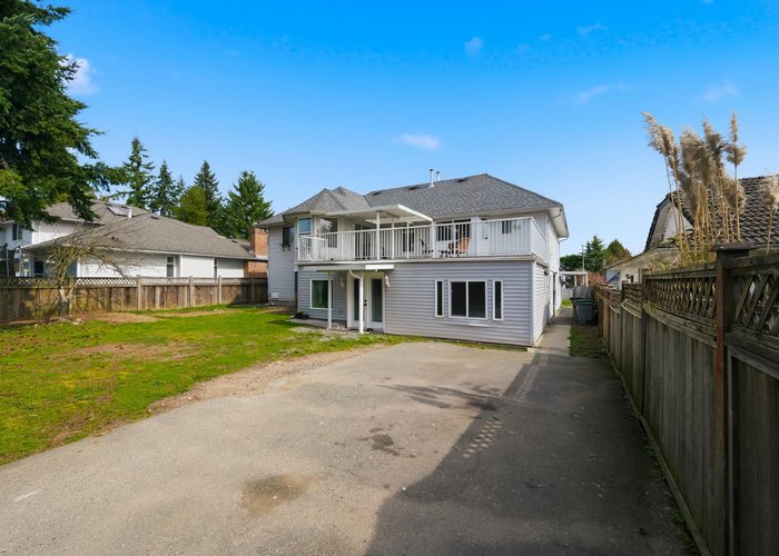 9335 152A Street, Surrey, BC V3R 0E6 |  Photo 40