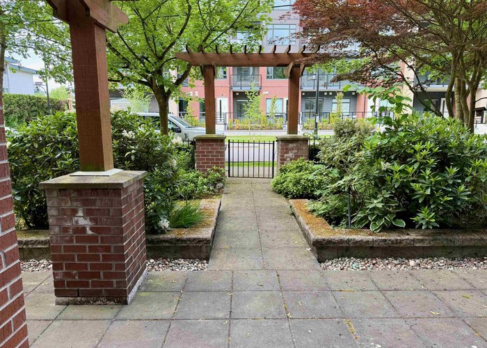 102 - 17712 57A Avenue, Surrey, BC V3S 1J1 |  Photo 6
