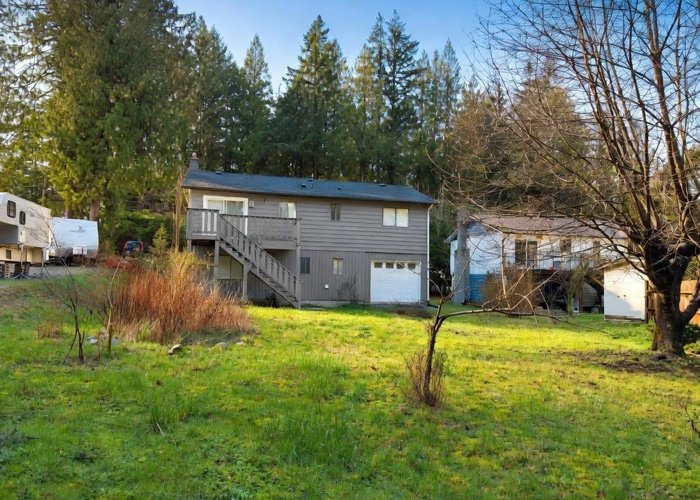 811 Reed Road, Gibsons, BC V0N 1V7 |  Photo 33