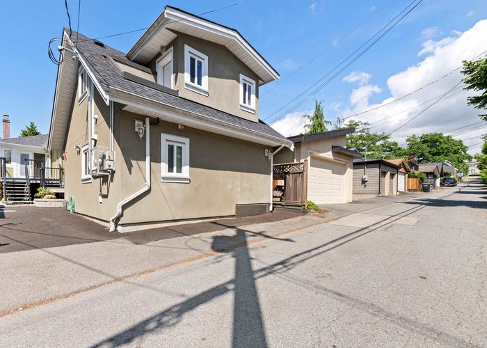 2744 10TH Avenue, Vancouver, BC V6K 2J9 |  Photo 56