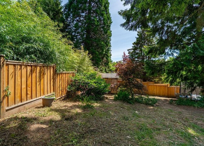 258 April Road, Port Moody, BC V3H 3W1 |  Photo 71