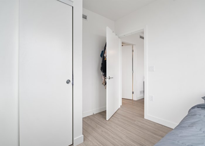 1605 - 13675 107A Avenue, Surrey, BC V3T 0X3 |  Photo 18