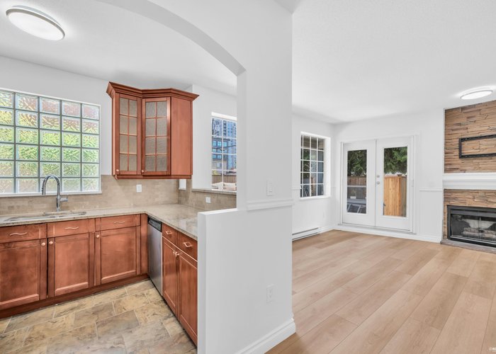 110 - 125 18TH Street, North Vancouver, BC V7M 1W5 |  Photo 48