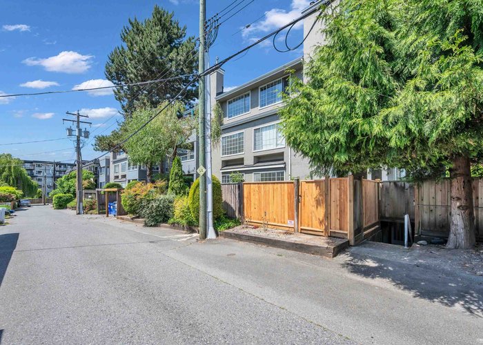 110 - 125 18TH Street, North Vancouver, BC V7M 1W5 |  Photo 71