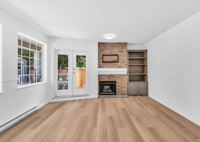110 - 125 18TH Street, North Vancouver, BC V7M 1W5 |  Photo 42