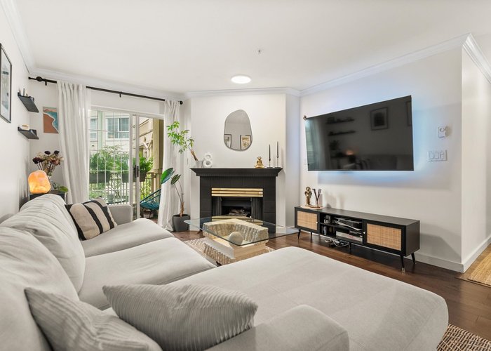 323 - 15268 105 Ave Avenue, Surrey, BC V3R 0W8 |  Photo 40