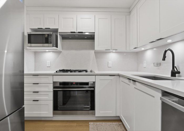 305 - 560 Cardero Street, Vancouver, BC V6G 3E9 |  Photo 44