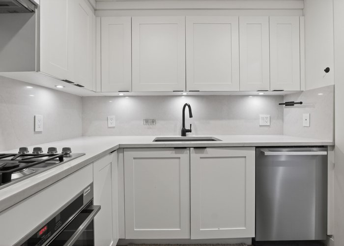 305 - 560 Cardero Street, Vancouver, BC V6G 3E9 |  Photo 45